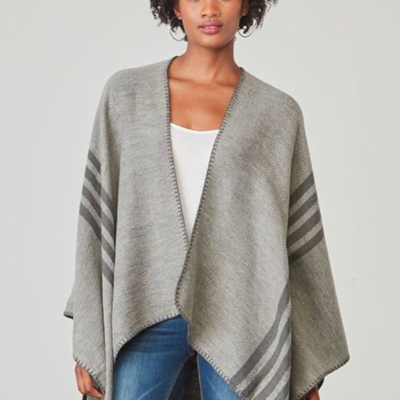 BB Dakota Sweaters - BB Dakota Poncho In Charcoal